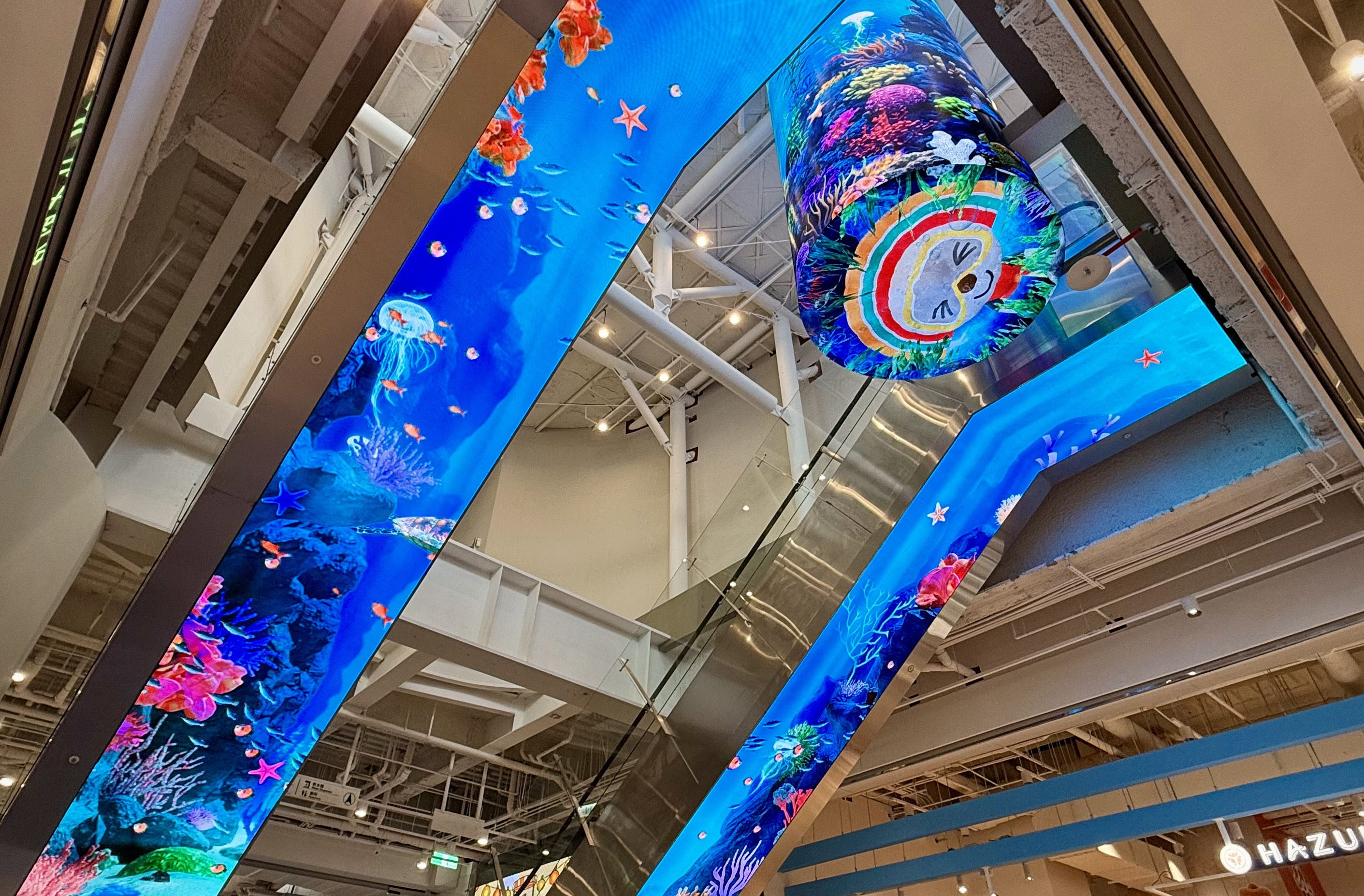 達擎與傑可達整合先進顯示技術與軟硬體應用服務，提供一系列大型LED顯示解決方案，為全新改裝開幕的「清水服務區」佈局嶄新視覺體驗。